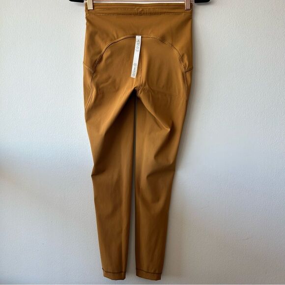Lululemon Swift Speed High-Rise Tight 28"
Spiced Bronze - Picture 8 of 13